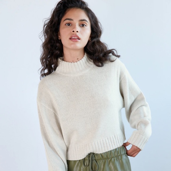 Wilfred Sweater - Picture 11 of 12